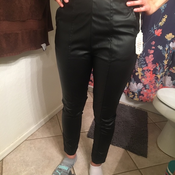 NWT Altar’d State Faux Leather Pants - Picture 2 of 7